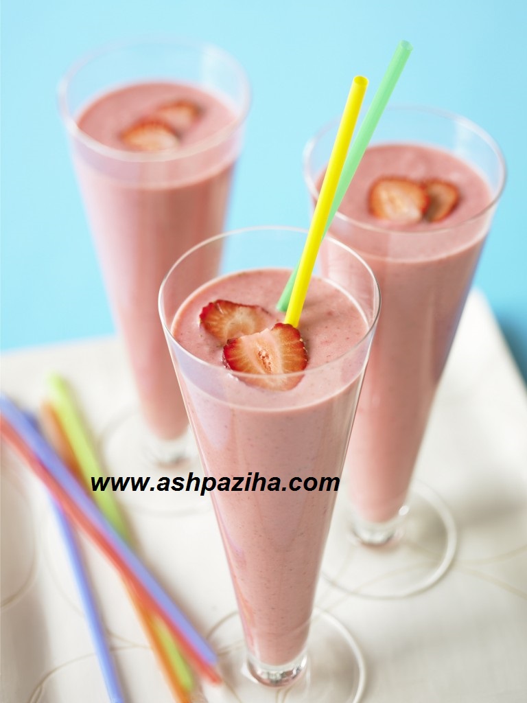 How-supply-Milk-chic-blackberry-strawberry (2)