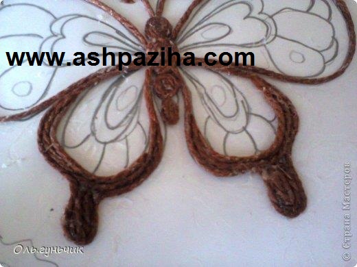 Making - butterfly - with - Yarn - image (6)