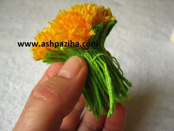 Making - dandelion flowers - to - Yarn (11)