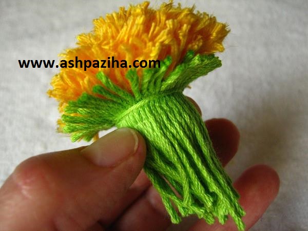 Making - dandelion flowers - to - Yarn (12)