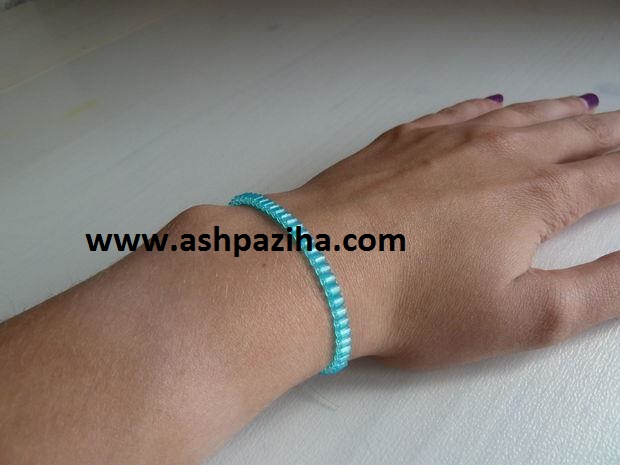 Training - Making - stage - to - stage - the texture - bracelets - with - nuts - tube (16)