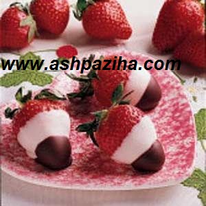 Training-decorated-fruit-with-chocolate-image (12)