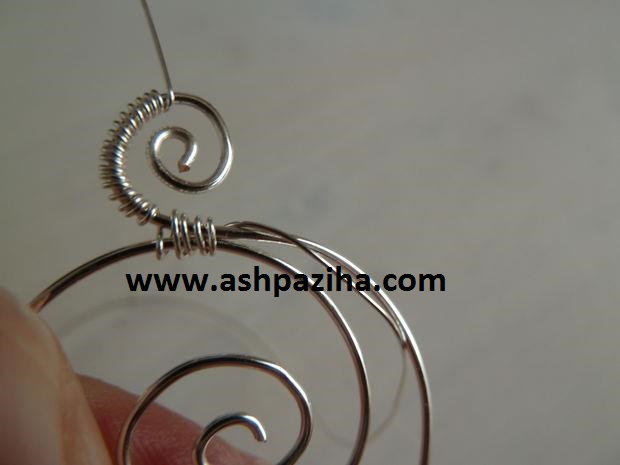 Training - image - making - Necklaces - spirals (18)