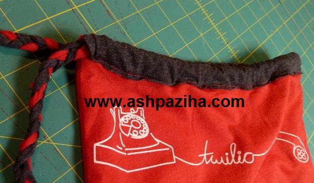 Training - sewing - backpack - with - old clothes (9)