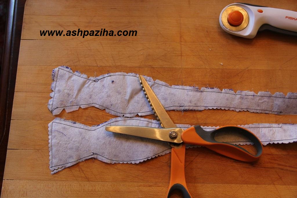 Training-sewing-tie-bow-color-image (13)