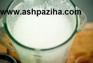 How-prepared-drink-milk-almond-image (3)