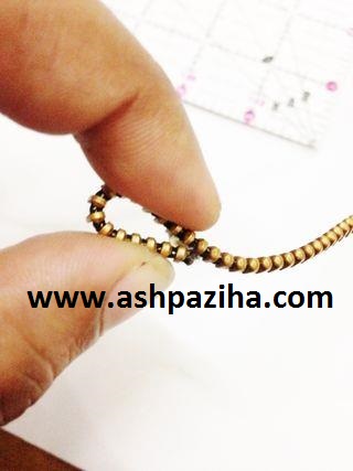 Making - the most beautiful - necklaces - using - the - zip - Series - second (6)