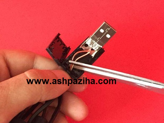 Training - Build - Flash - Hide - inside - Cables - usb - Charging (6)