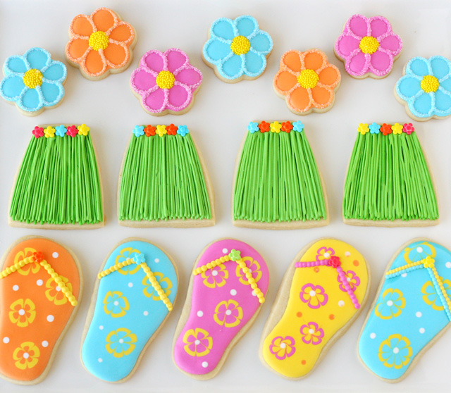 A few examples - decorating - cookies - for - New Year - 95 - Series - XVII (12)