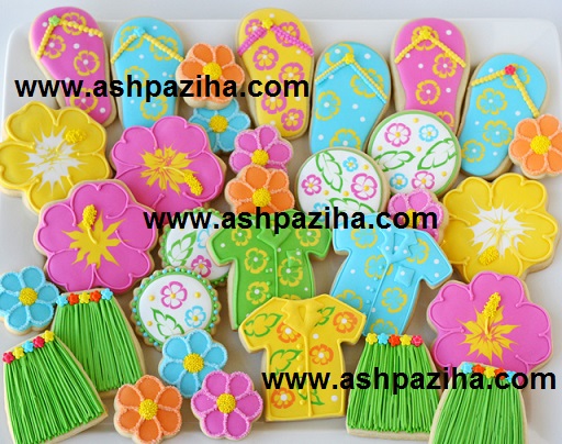 A few examples - decorating - cookies - for - New Year - 95 - Series - XVII (13)