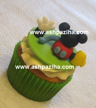 Design - birthday cake - shaped - Mickey Mouse (2)
