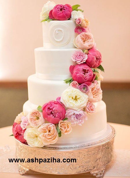 Latest-decorated-cake-and-wedding-with-flowers-and-natural (3)
