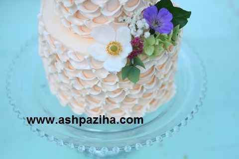 Latest-decorated-cake-wedding-2016-with-flowers-image (11)