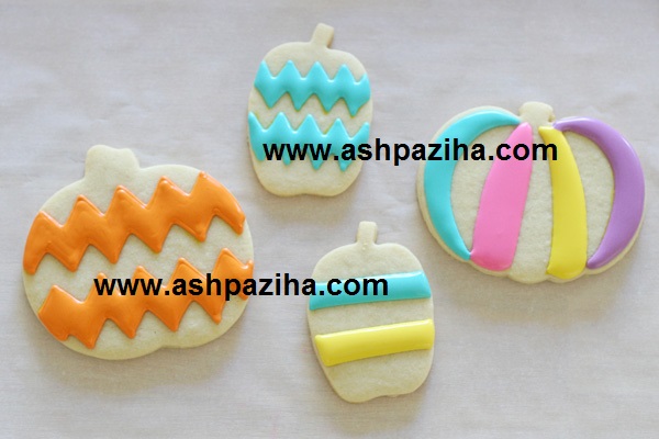 Performance - with - Royal icing - on - Biscuits - Series - Thirty-two (4)