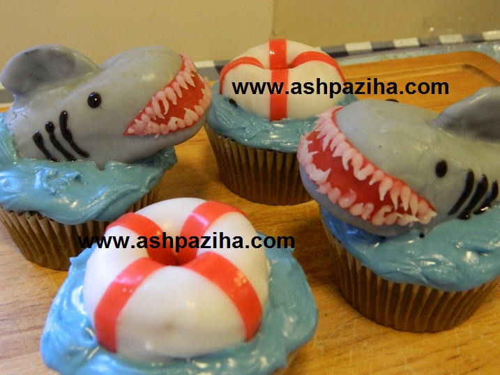 decorated-cakes-in-the-form-of-shark (17)