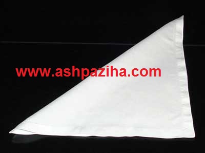 Decoration - napkin - to - shape - pyramid - Training - the image (3)