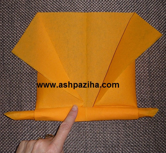 Napkin - to - shape - man - special - decorating - tablecloths (10)