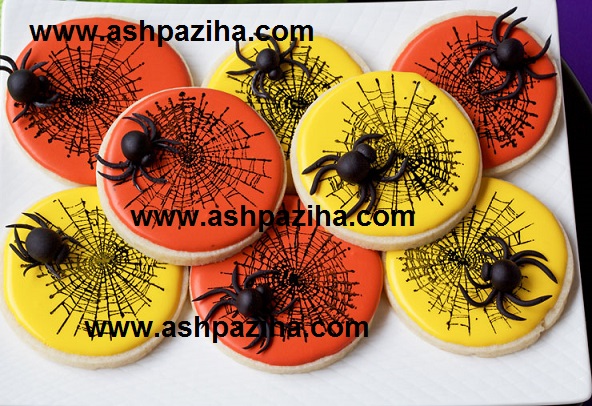 Training - Create - spiders - for - Decoration - Biscuits - fifty - and - three (8)