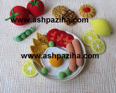 An example of - of - fruits - and - food - woven - Series - V (2)