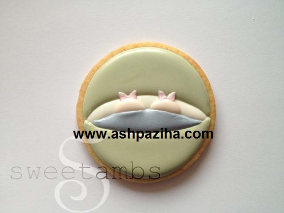 Training - image - decorating - cookies - to - celebrate - the baby - sixty - and - two (10)