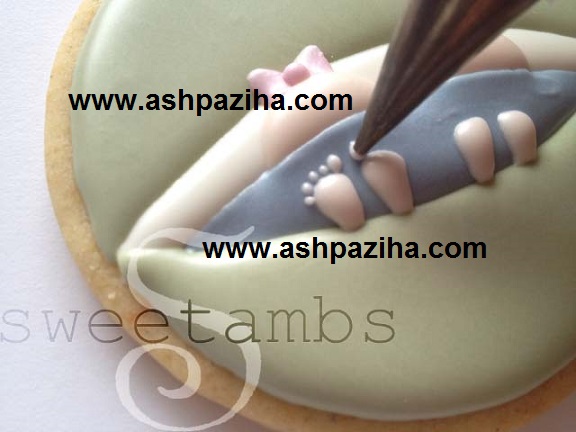 Training - image - decorating - cookies - to - celebrate - the baby - sixty - and - two (13)