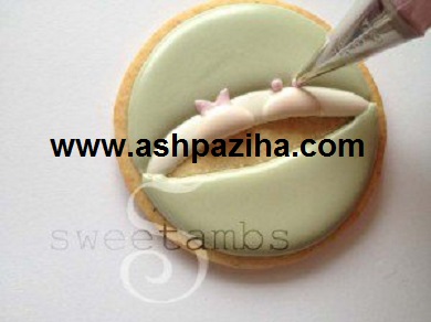 Training - image - decorating - cookies - to - celebrate - the baby - sixty - and - two (8)