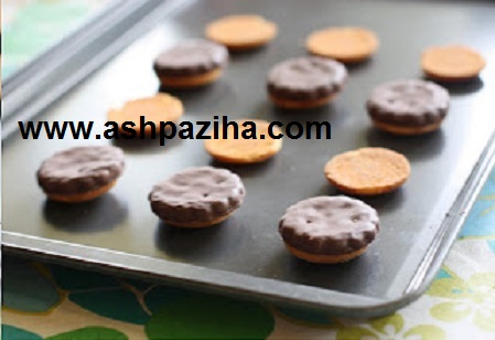 Biscuits - Nowruz - 95 - with - Design - burgers - seventy - and - six (3)