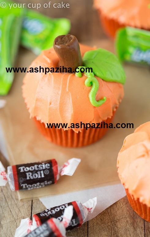 Decorated - Cap cakes - to - be - Pumpkin - Halloween - 2016 (9)