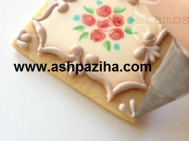 Training - image - decorating - cookies - with - Royal - Ysyng - sixty - and - nine (17)