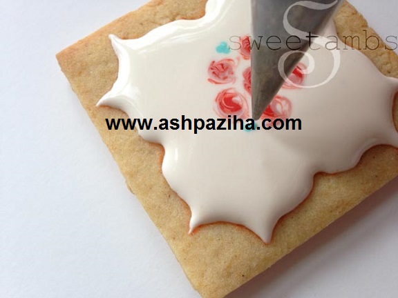 Training - image - decorating - cookies - with - Royal - Ysyng - sixty - and - nine (9)