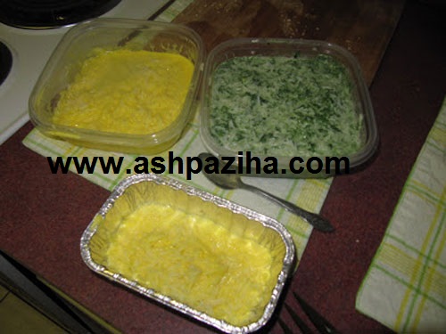 How - Preparation - the bottom of the rice - two - color - spinach - along - with - picture (3)