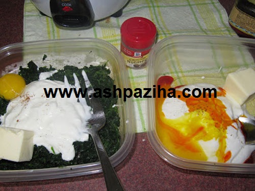 How - Preparation - the bottom of the rice - two - color - spinach - along - with - picture (5)