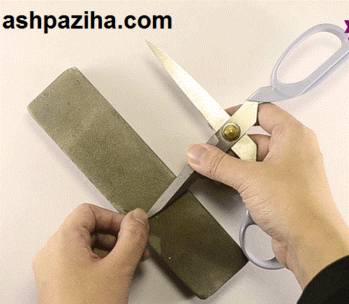 How - Sharpen - scissors - and - a knife - at - home - Nowruz 95 (3)