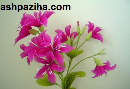 Training - image - Build - flowers - socks - in - decoration - Nowruz - 95 (1)