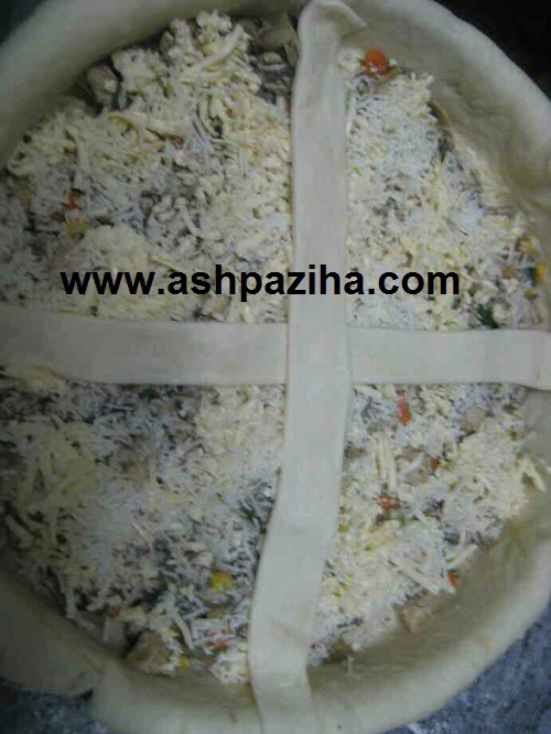How - Preparing - pizza - covered - poultry - and - Mushrooms - Nowruz 95 (9)