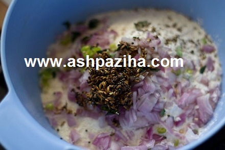 Cooking - Crepe - Hindi - with - flour - semolina - at - home (4)