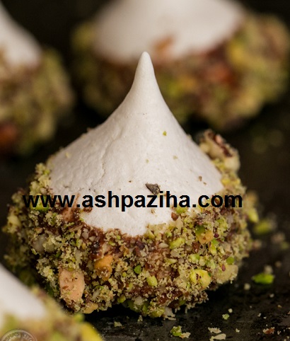 How - Preparation - meringue - nuts - for - Nowruz - 95 (18)