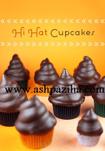 Decorated - cupcake - with - cream - and - chocolate - Training - image (2)
