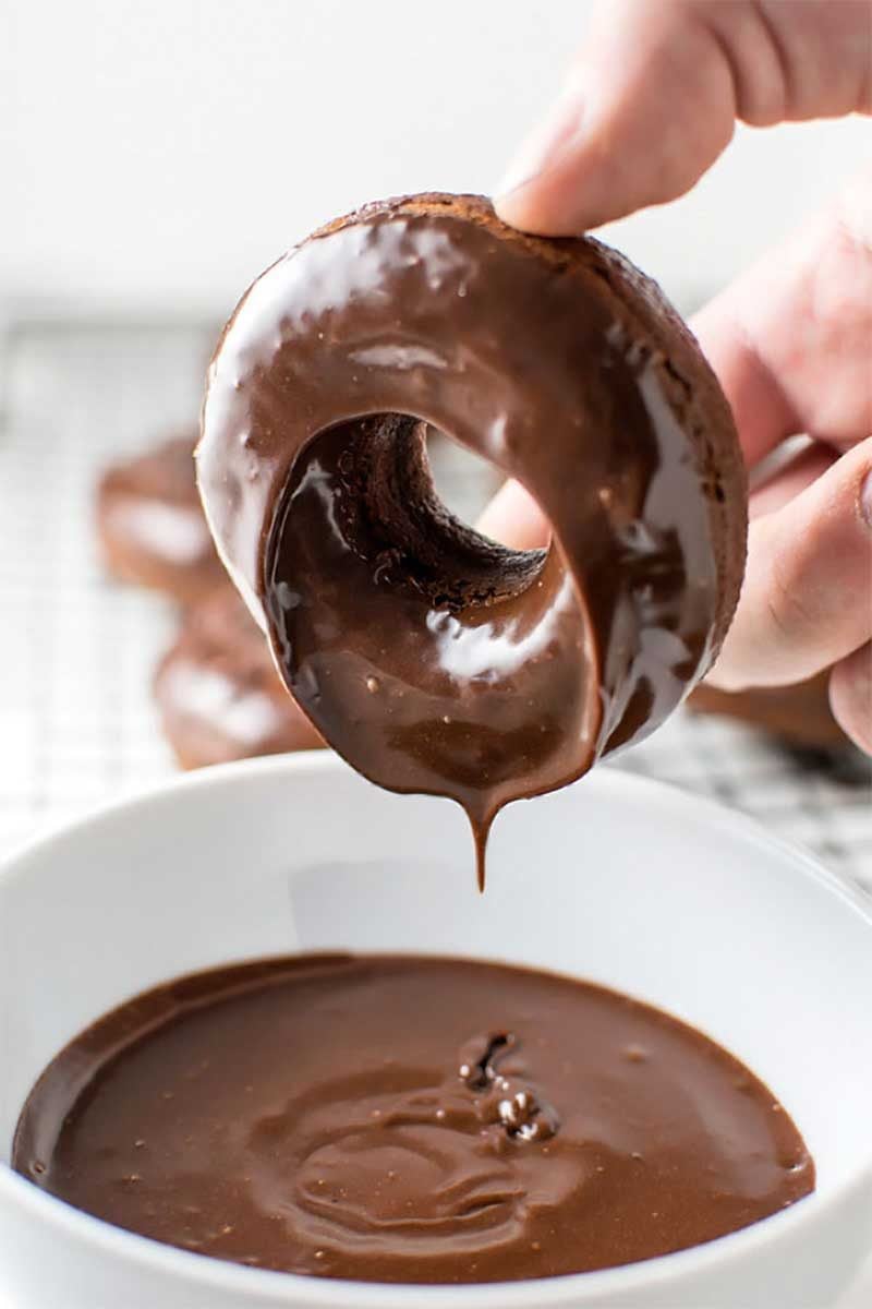 donuts-with-nutella